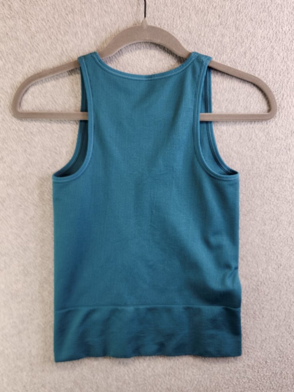 Athleta Top Womens XS Aurora Tank Camisole Ribbed Seamless Basic Set Of 2 - Picture 5 of 12